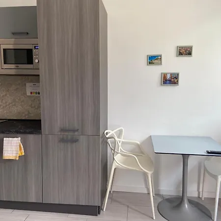 Corridoni33 - Immobili E Soluzioni Rent Апарт-готель 4*