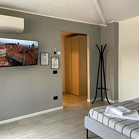 Corridoni33 - Immobili E Soluzioni Rent Aparthotel 4*