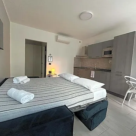 Corridoni33 - Immobili E Soluzioni Rent 4*