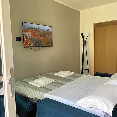 Corridoni33 - Immobili E Soluzioni Rent Apartmanhotel 4*