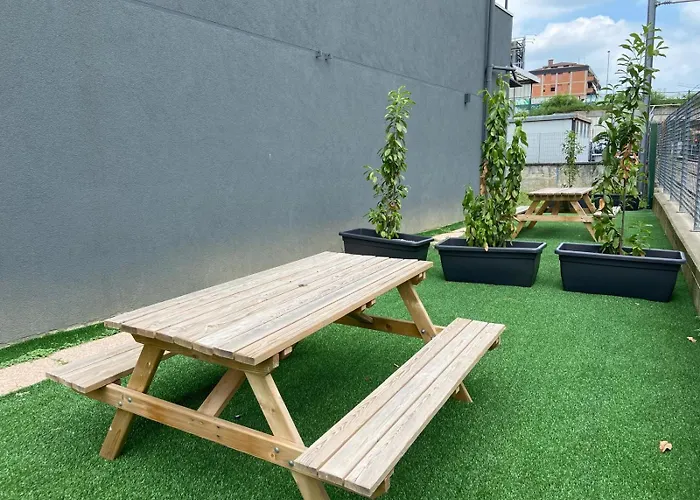 Aparthotel Corridoni33 - Immobili E Soluzioni Rent 4*